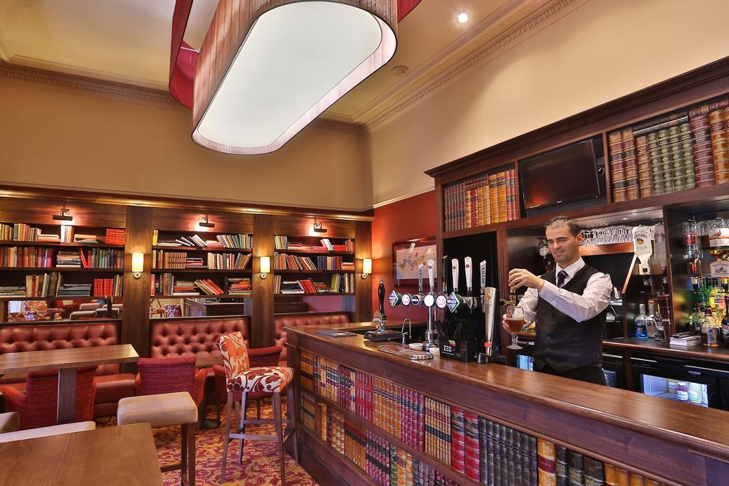 Reigate Manor Hotel Zewnętrze zdjęcie