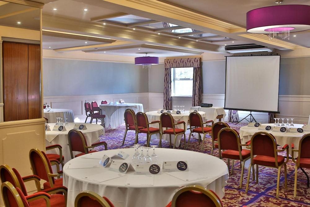 Reigate Manor Hotel Zewnętrze zdjęcie
