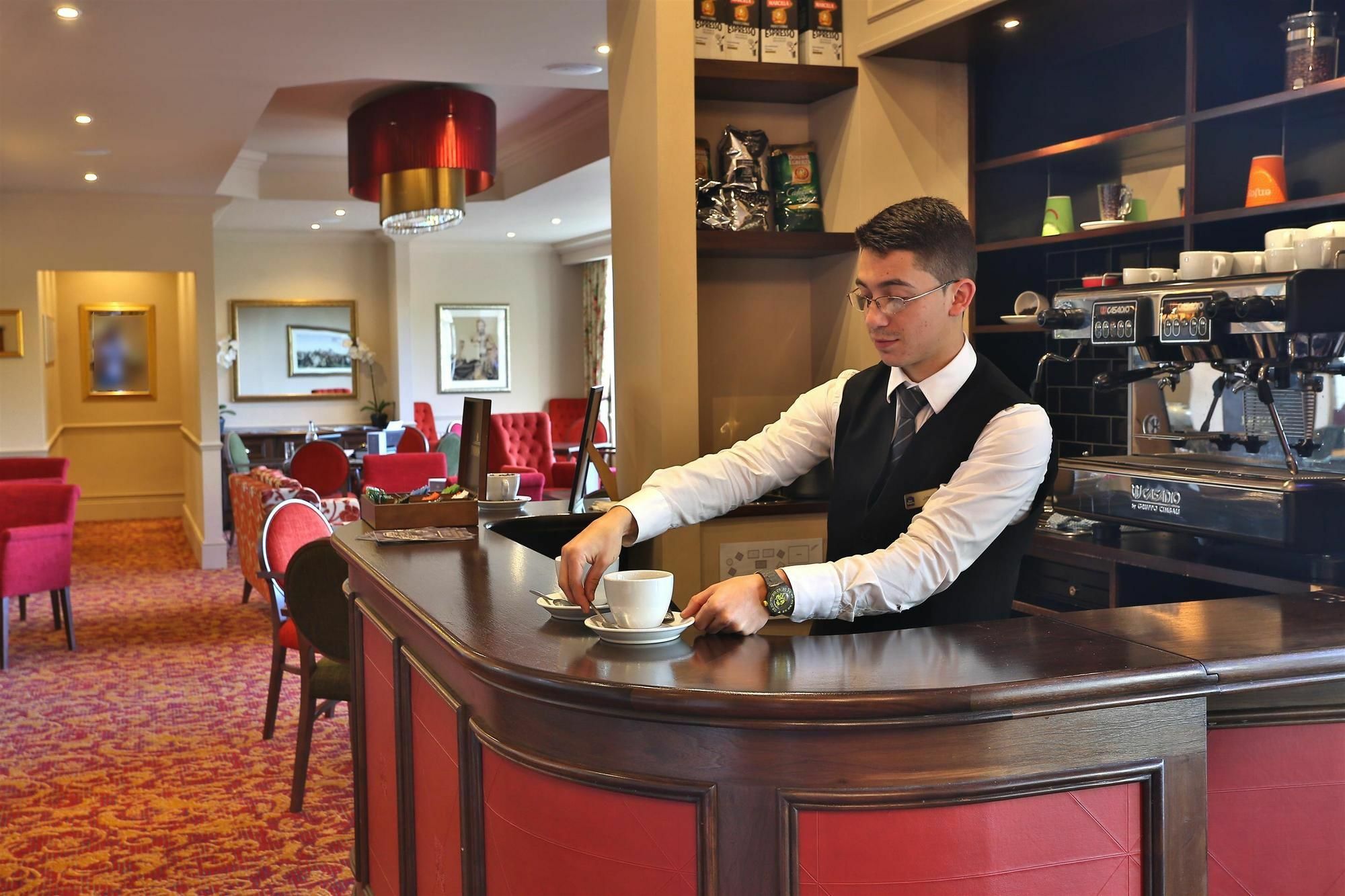 Reigate Manor Hotel Zewnętrze zdjęcie