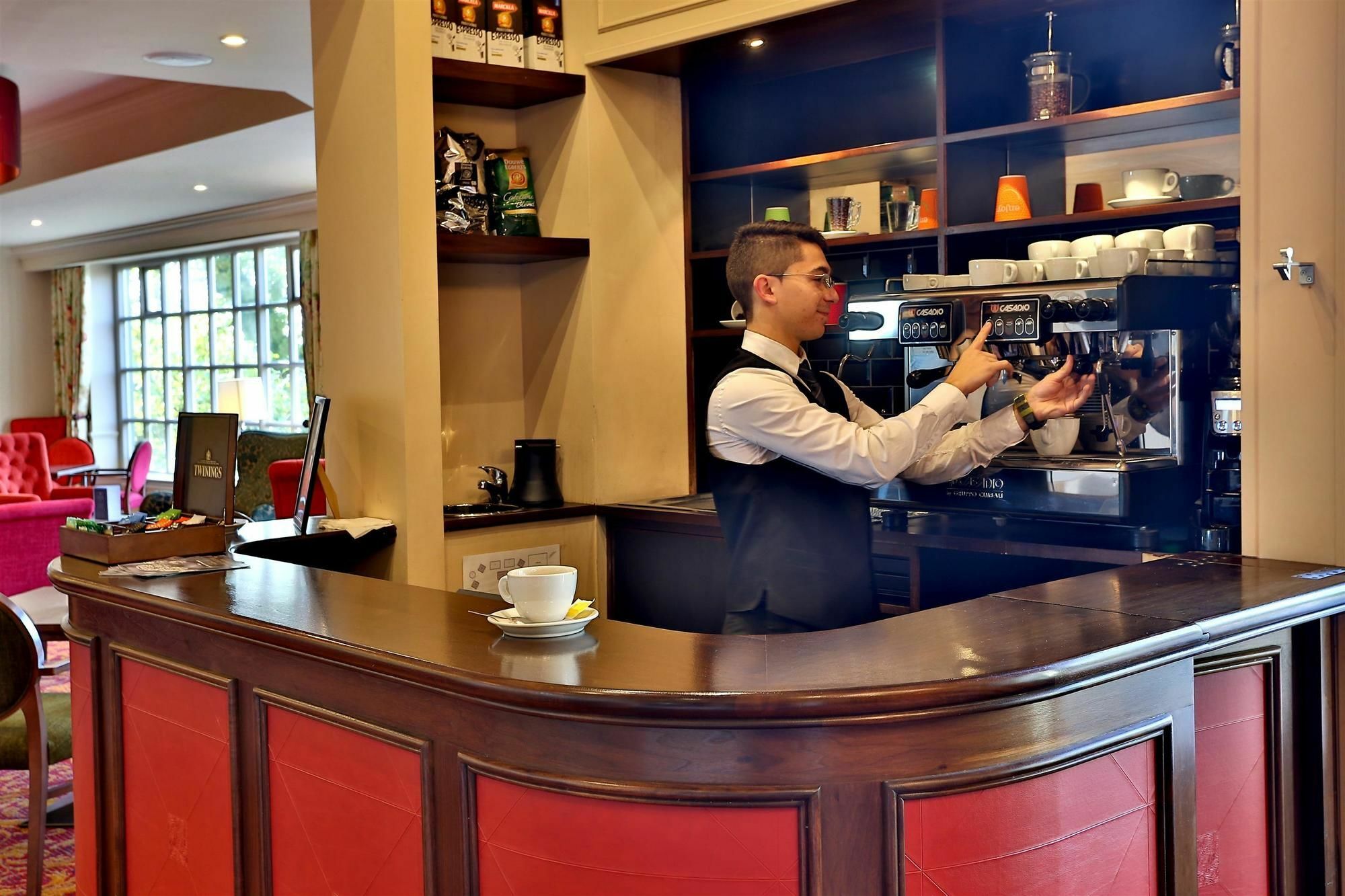 Reigate Manor Hotel Zewnętrze zdjęcie