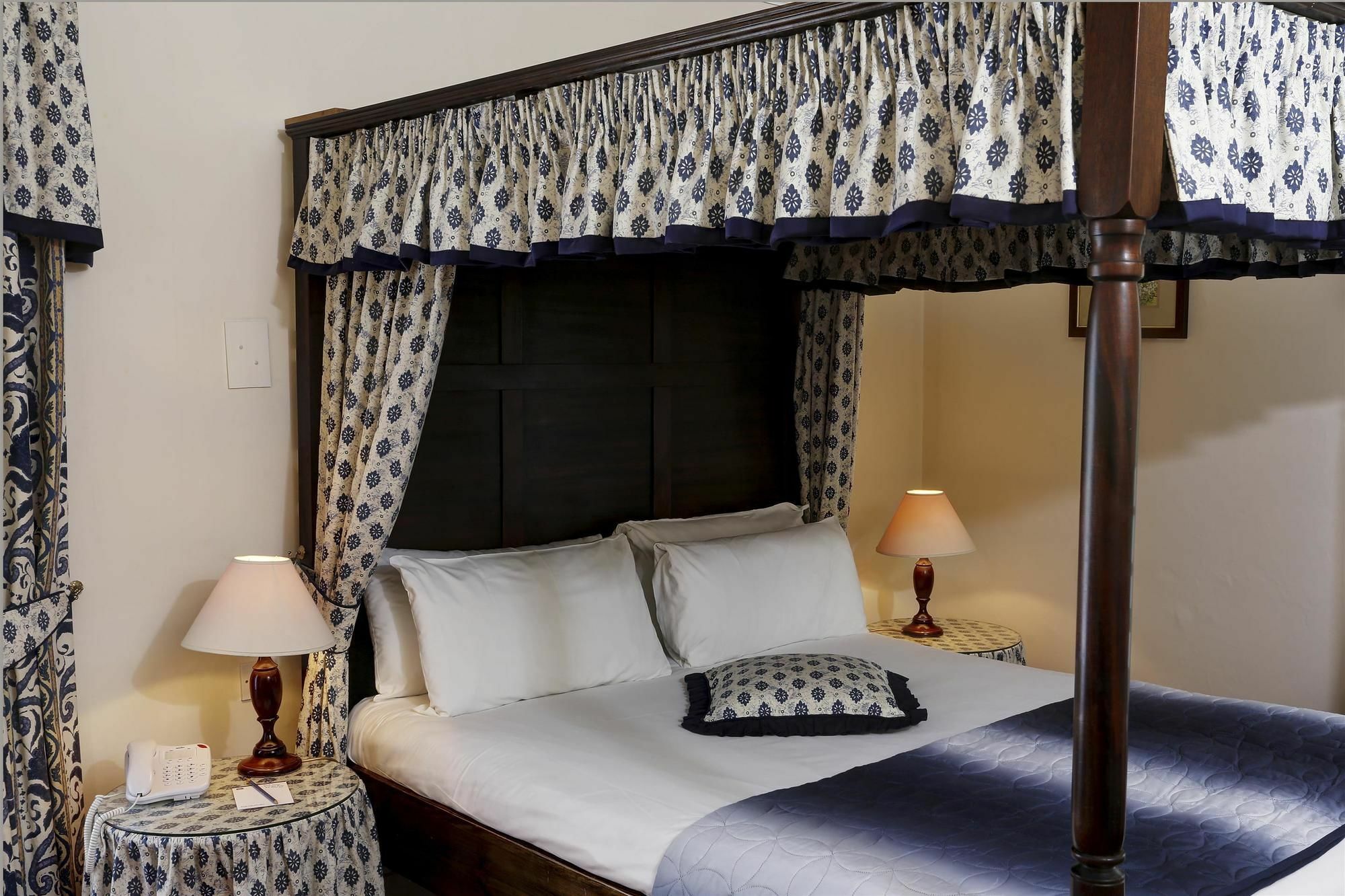 Reigate Manor Hotel Zewnętrze zdjęcie